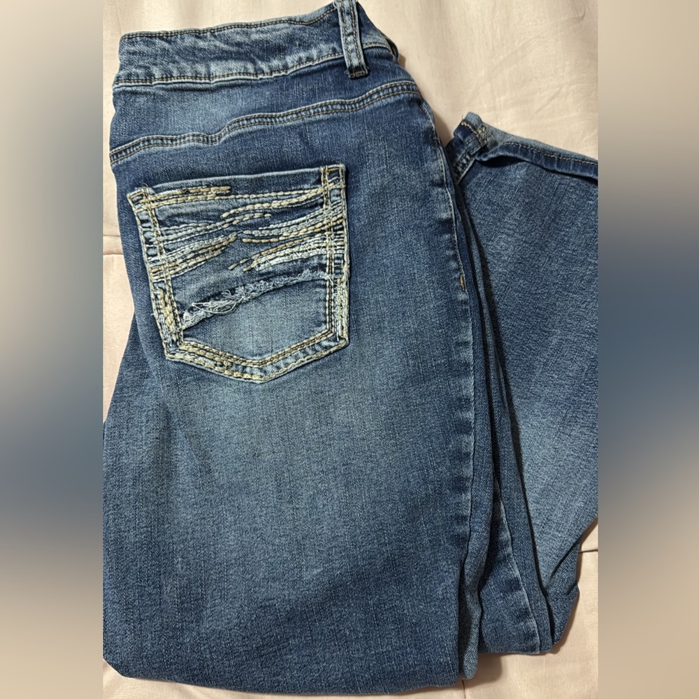 Maurice’s crop jeans.  Size 11/12.